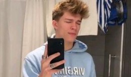 娱乐吃瓜解说声音视频,揭秘娱乐吃瓜界的“声音魔法师”